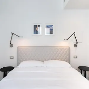 Palazzo La Cortesella - Modern Design & Location Appartement